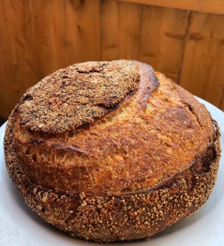 Holy crap @nadia.creativity and @rdaphoto, you guys make incredible bread! Flavoured with beet, Kashmiri chili, and saffron. Thank you so much for sharing it with me! Could eat the whole loaf ?
